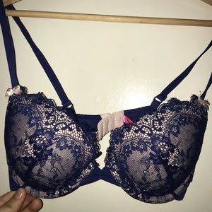 Betsey Johnson blue lace bra